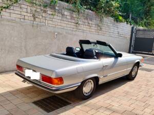 Image 11/12 of Mercedes-Benz 380 SL (1981)