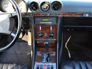 Image 28/36 of Mercedes-Benz 300 SL (1987)