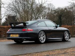 Imagen 3/29 de Porsche 911 GT3 (2004)