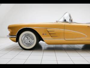 Image 7/100 of Chevrolet Corvette (1958)