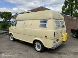 Image 32/50 of Ford Econoline E 300 (1971)