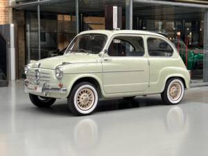 Immagine 3/36 di NSU-Fiat Jagst 600 (1959)