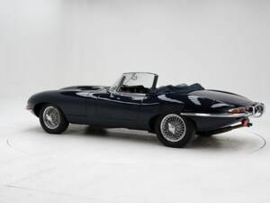 Image 4/15 de Jaguar Type E 4.2 (1966)