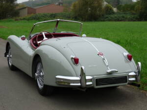 Image 5/20 of Jaguar XK 140 OTS (1955)