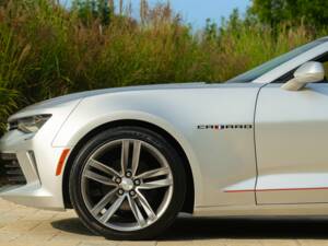 Image 32/50 of Chevrolet Camaro 2.0 Turbo (2019)