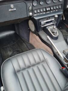 Immagine 6/9 di Jaguar E-Type (1969)