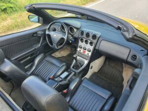 Imagen 9/18 de Alfa Romeo Spider 2.0 Twin Spark (1999)