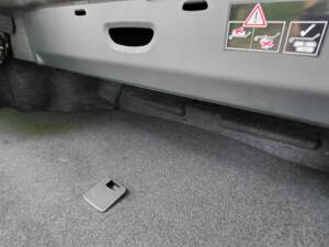 Immagine 14/18 di Mercedes-Benz CLK 200 (1999)