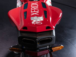 Immagine 8/50 di Ducati DUMMY (2003)