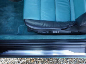 Image 18/50 of BMW 850Ci (1994)
