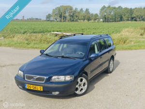 Immagine 2/32 di Volvo V 70 T5 (2002)