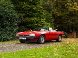 Image 28/50 of Jaguar XJS 5.3 V12 (1988)