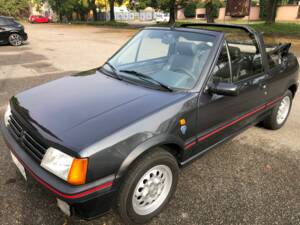 Image 2/12 of Peugeot 205 CTi 1,6 (1990)