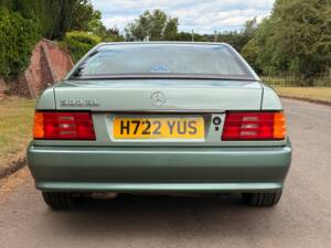 Afbeelding 5/15 van Mercedes-Benz 500 SL (1990)