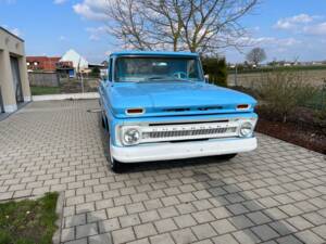 Bild 1/10 von Chevrolet C10 Fleetside Shortbed (1964)