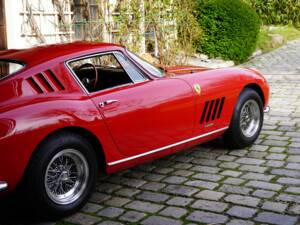 Image 52/52 of Ferrari 275 GTB (1965)