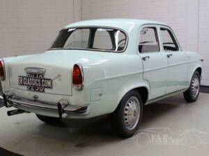 Image 7/19 de Alfa Romeo Giulietta Sprint 1300 (1965)