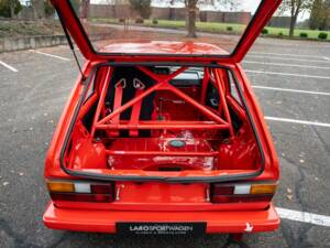 Afbeelding 16/61 van Volkswagen Golf Mk I GTI Pirelli 1.8 (1983)