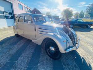 Immagine 50/50 di Peugeot 402 B (1938)