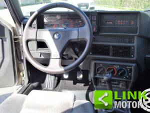 Bild 7/10 von Alfa Romeo 75 1.8 Turbo America (1988)