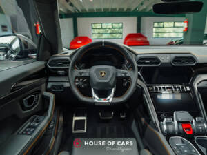 Bild 16/25 von Lamborghini Urus (2022)