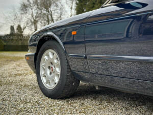 Image 16/96 de Daimler Super V8 (1997)