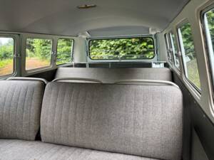 Bild 12/41 von Volkswagen T1 Samba (1964)