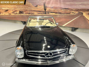 Image 18/46 de Mercedes-Benz 280 SL (1970)