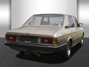 Afbeelding 3/16 van BMW 520&#x2F;6 (1981)