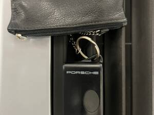 Imagen 93/96 de Porsche 911 Carrera (1996)