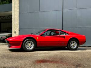 Image 2/42 of Ferrari 308 GTBi (1981)