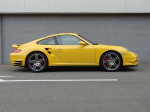 Bild 6/100 von Porsche 911 Turbo (2007)