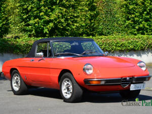 Image 22/50 of Alfa Romeo 2000 Spider Veloce (1981)