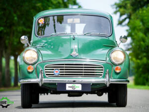 Image 2/43 of Morris Minor 1000 Traveller (1965)
