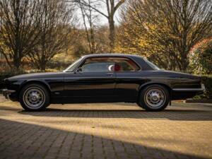 Bild 5/8 von Jaguar XJ 6 C 4.2 (1976)