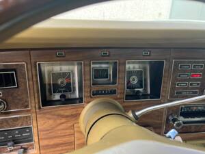 Afbeelding 19/24 van Lincoln Continental Mark IV (1974)