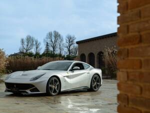 Bild 9/50 von Ferrari F12berlinetta (2013)