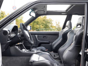 Image 72/91 de BMW M3 Sport Evo (1990)