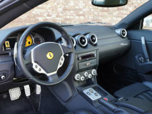 Imagen 46/50 de Ferrari 612 Scaglietti (2007)