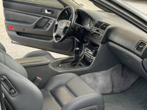 Bild 6/8 von Honda Legend (1991)