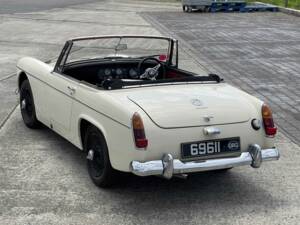 Image 5/12 of MG Midget (1967)