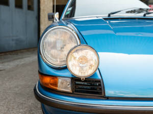 Image 17/50 of Porsche 911 2.4 S (1972)