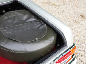 Image 26/50 of Mercedes-Benz 280 SL (1969)