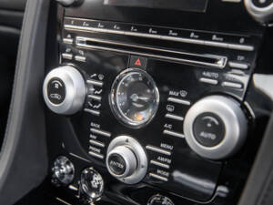 Bild 55/71 von Aston Martin DBS (2011)