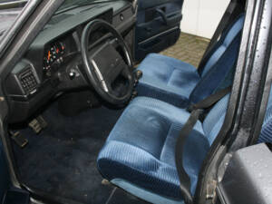 Image 3/13 of Volvo 245 GLE (1982)