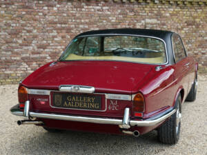 Bild 27/50 von Jaguar XJ 6 L 4.2 (1977)