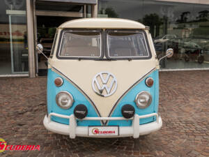 Image 8/31 of Volkswagen T1 Brasil &quot;Samba&quot; (1974)