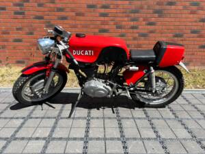 Bild 15/18 von Ducati DUMMY (1974)