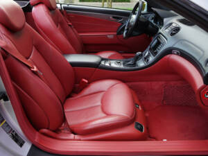 Image 50/50 of Mercedes-Benz SL 55 AMG (2004)