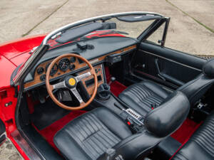 Image 27/39 of FIAT Dino 2400 Spider (1970)